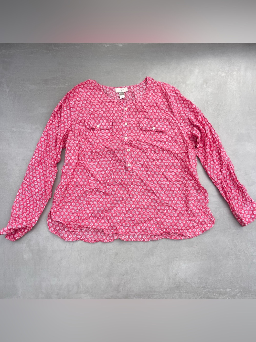 Ann Taylor LOFT Blouse